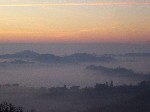 Alba di nebbia sulle colline (Foto di A. Cane 1948)