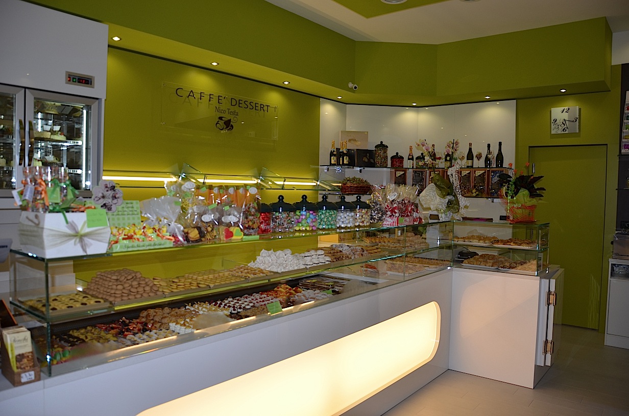 la dolceria pasticceria gelateria caffetteria